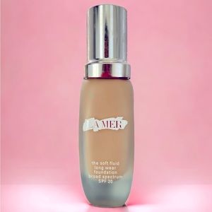 LA MER Soft Fluid Long Wear Foundation 150 NATURAL with SPF